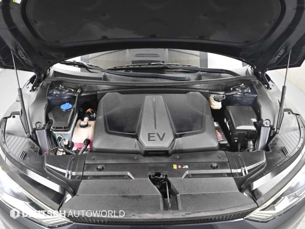 기아 EV6 스탠다드 AWD 에어 이미지 6