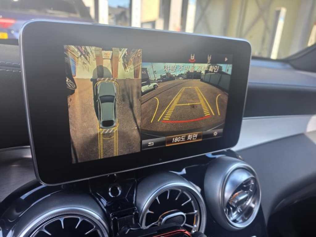 벤츠 GLC 클래스 GLC클래스 X253 GLC 220 d 4MATIC 프리미엄 쿠페 이미지 10