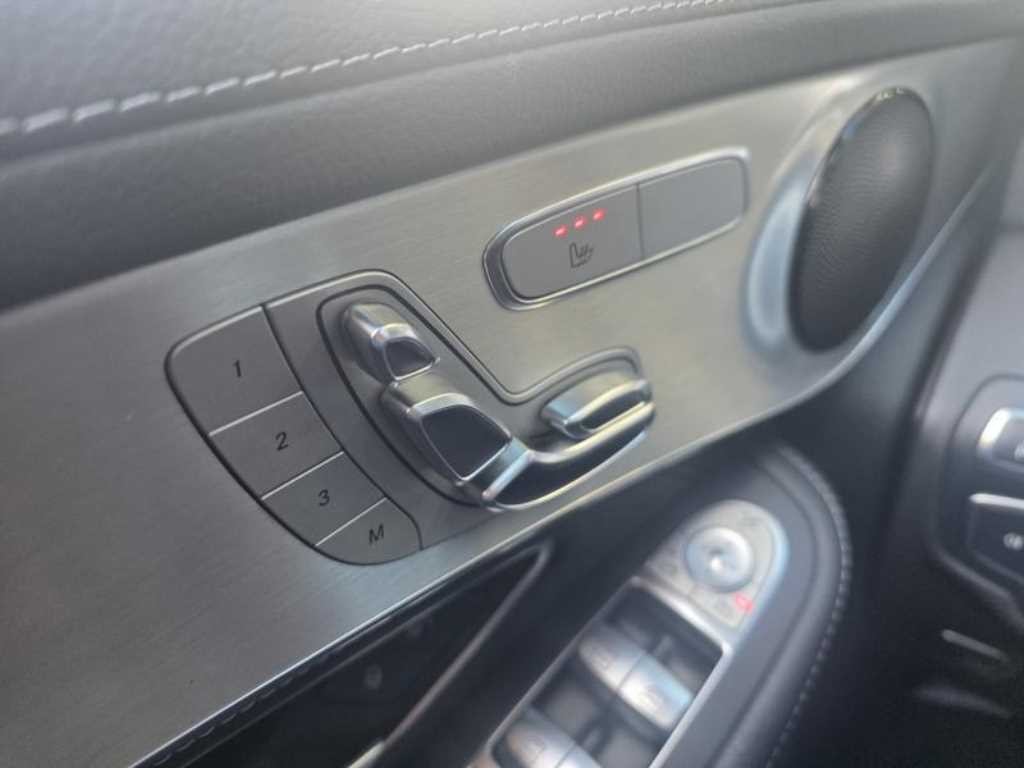 벤츠 GLC 클래스 GLC클래스 X253 GLC 220 d 4MATIC 프리미엄 쿠페 이미지 12