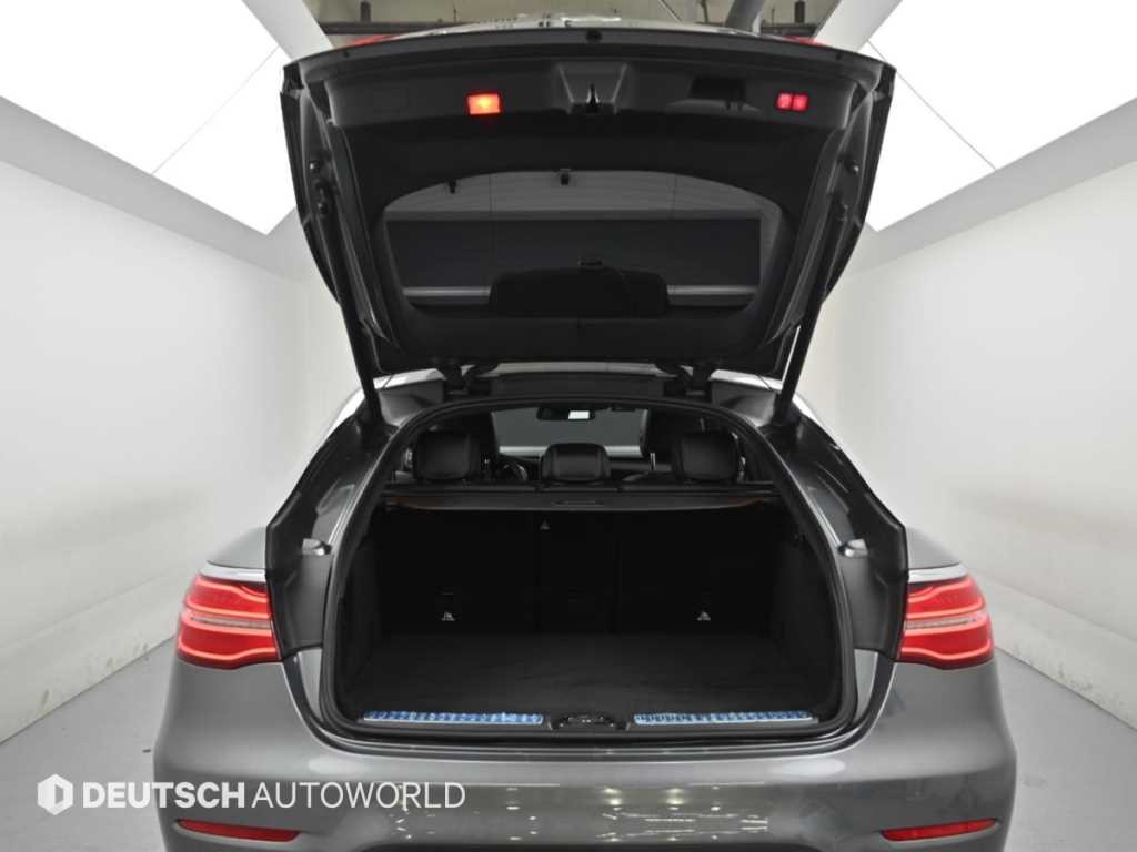 벤츠 GLC 클래스 GLC클래스 X253 GLC 220 d 4MATIC 프리미엄 쿠페 이미지 19
