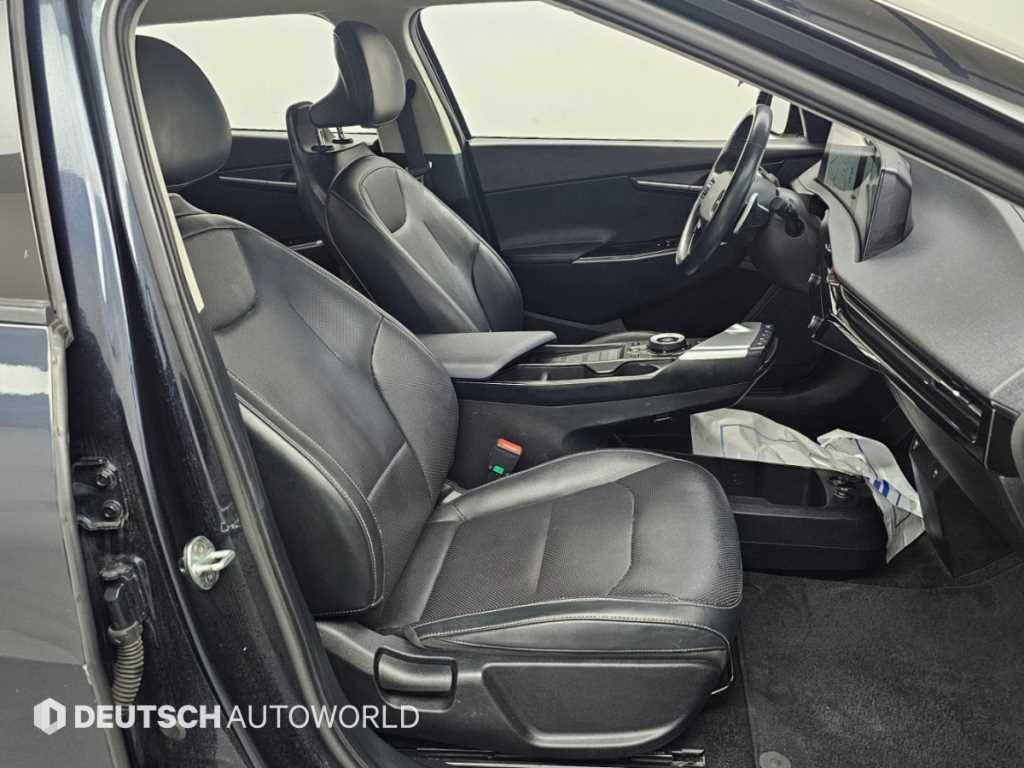 기아 EV6 스탠다드 AWD 에어 이미지 10