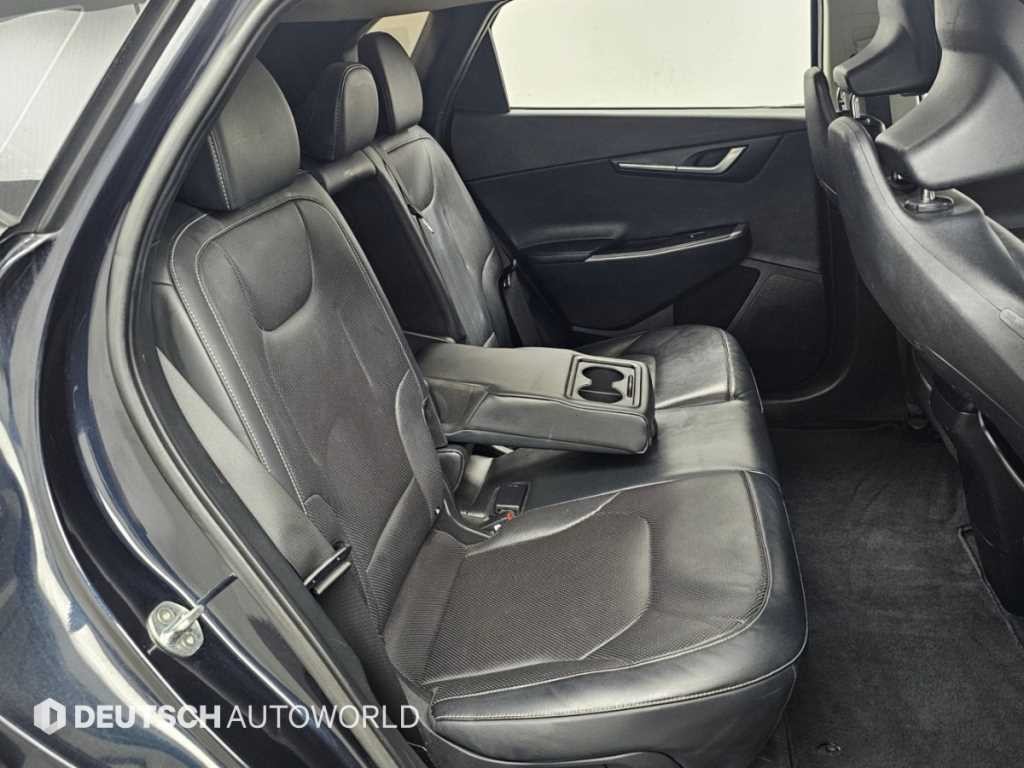 기아 EV6 스탠다드 AWD 에어 이미지 12