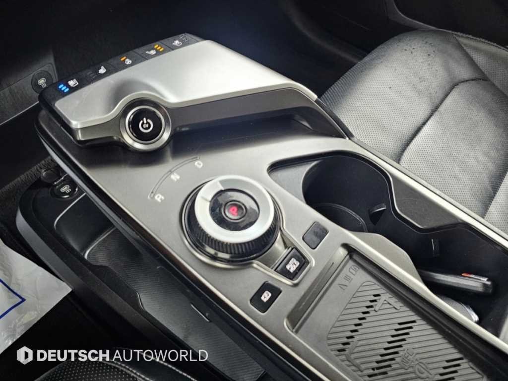 기아 EV6 스탠다드 AWD 에어 이미지 9