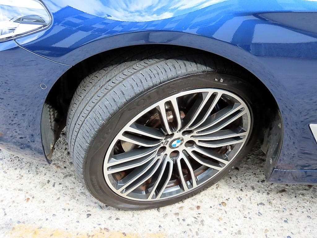 BMW 5시리즈 5시리즈 (G30) 530i M 스포츠 플러스 이미지 20