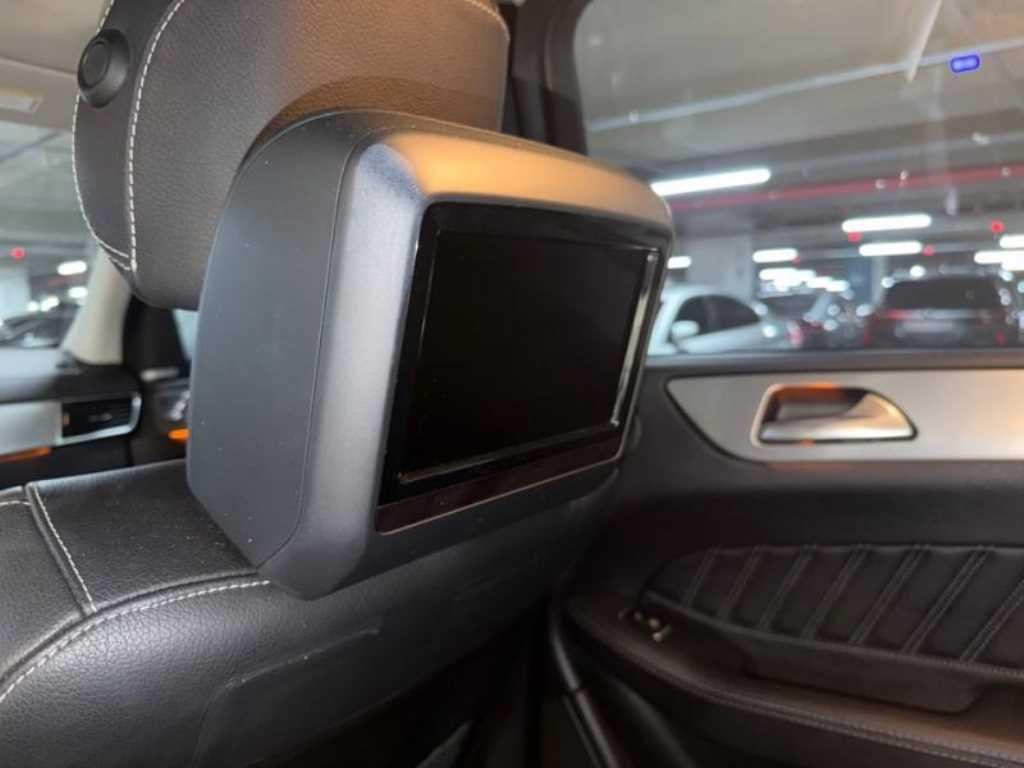 벤츠 GLE 클래스 GLE 클래스 W166 GLE 350 d 4MATIC 쿠페 이미지 12