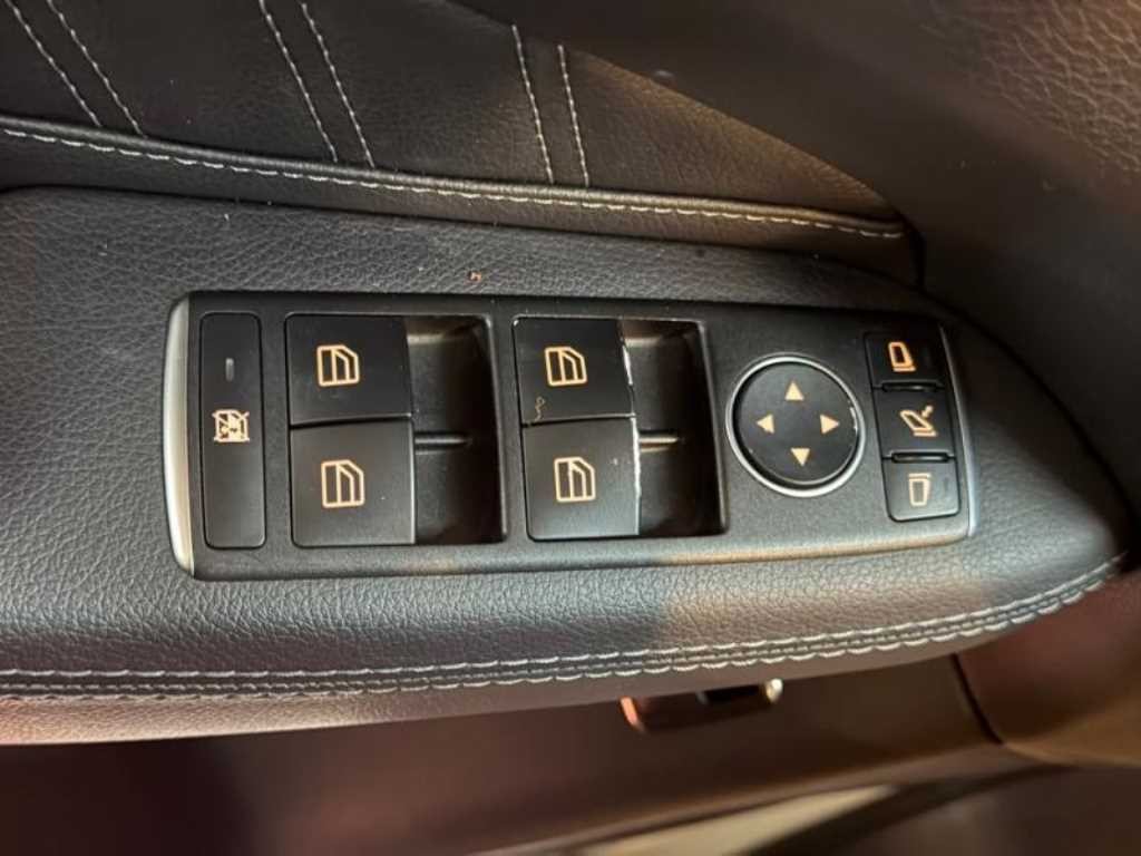 벤츠 GLE 클래스 GLE 클래스 W166 GLE 350 d 4MATIC 쿠페 이미지 15