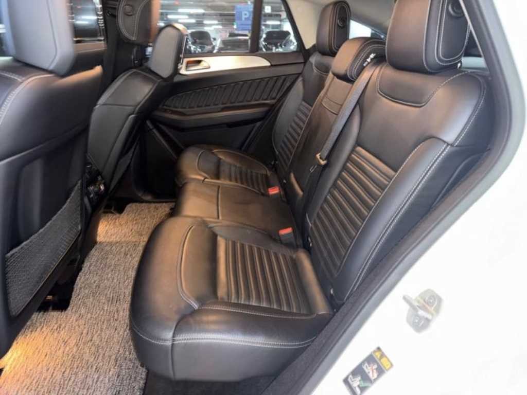 벤츠 GLE 클래스 GLE 클래스 W166 GLE 350 d 4MATIC 쿠페 이미지 7