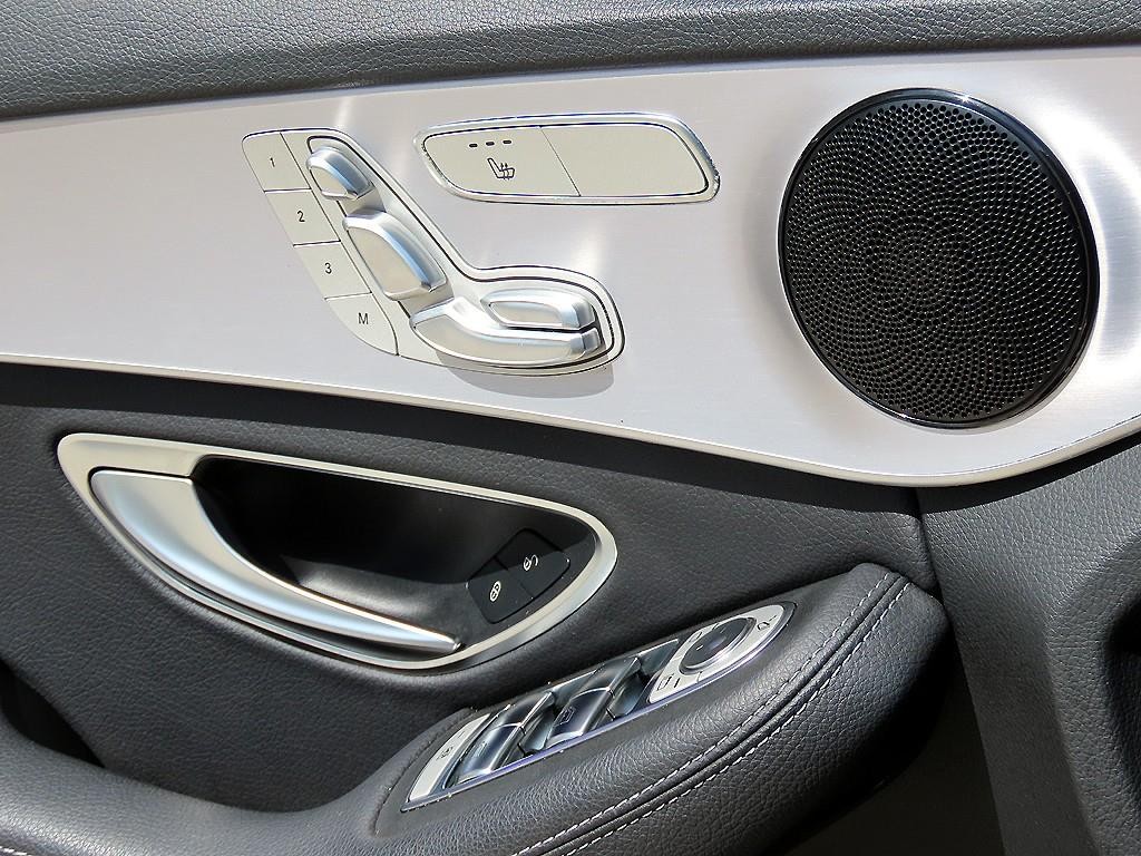 벤츠 C 클래스 C클래스 W205 C220 d 4MATIC 아방가르드 이미지 12