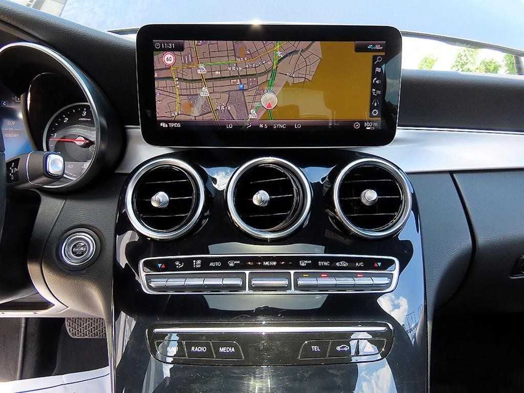 벤츠 C 클래스 C클래스 W205 C220 d 4MATIC 아방가르드 이미지 14