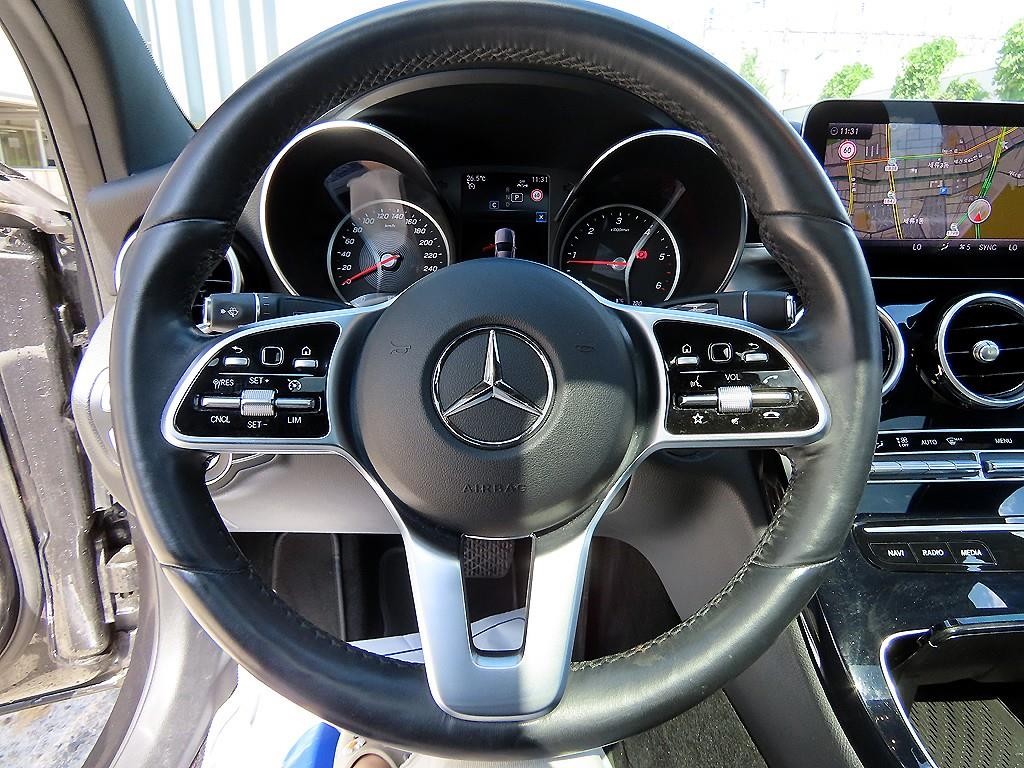 벤츠 C 클래스 C클래스 W205 C220 d 4MATIC 아방가르드 이미지 8