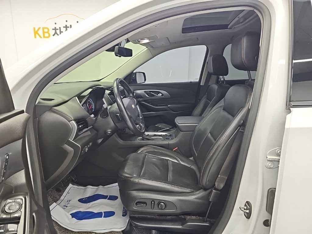 쉐보레 트래버스 3.6 AWD 레드라인 이미지 11