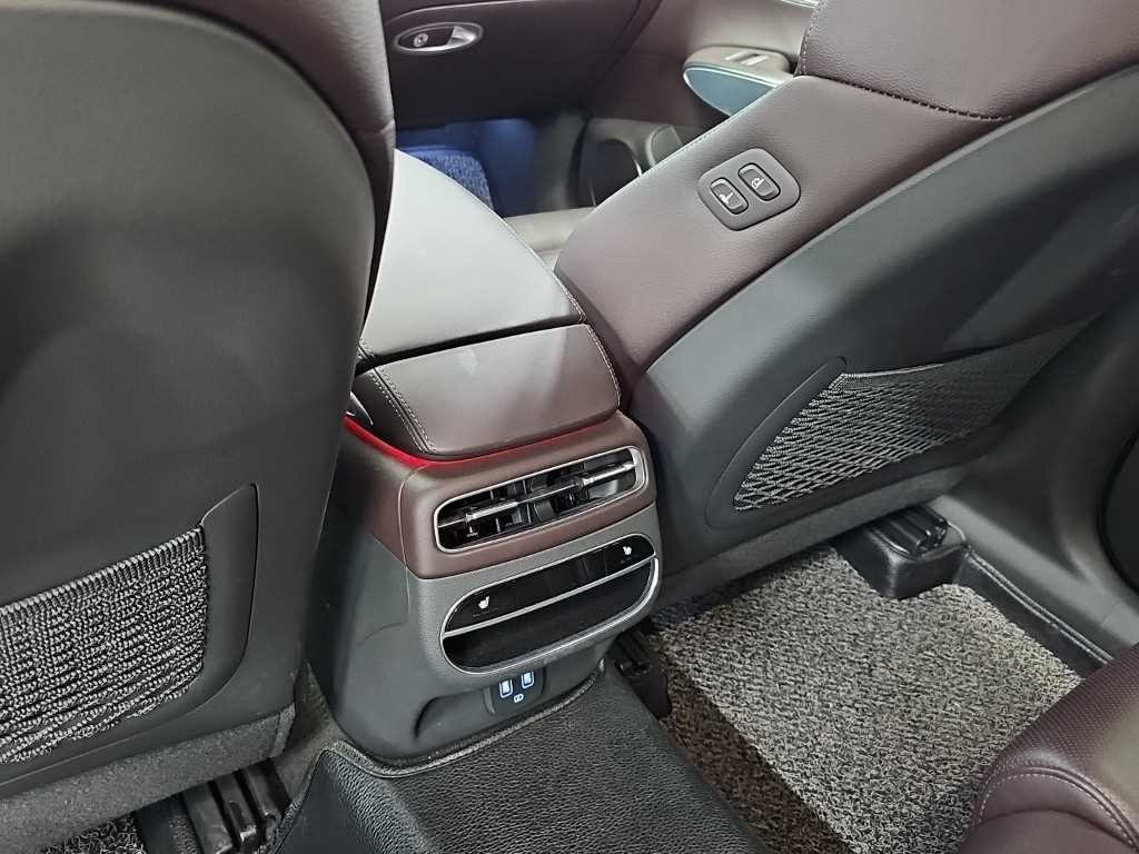 제네시스 GV70 2.5T 가솔린 AWD 이미지 13