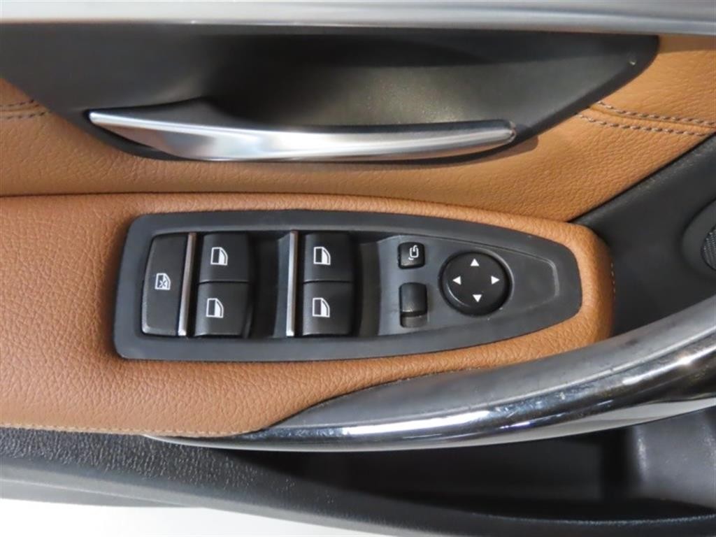 BMW 3시리즈 3시리즈 (F30) 320i 럭셔리 이미지 12