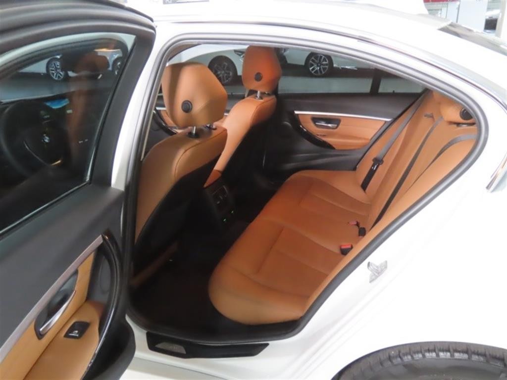 BMW 3시리즈 3시리즈 (F30) 320i 럭셔리 이미지 14