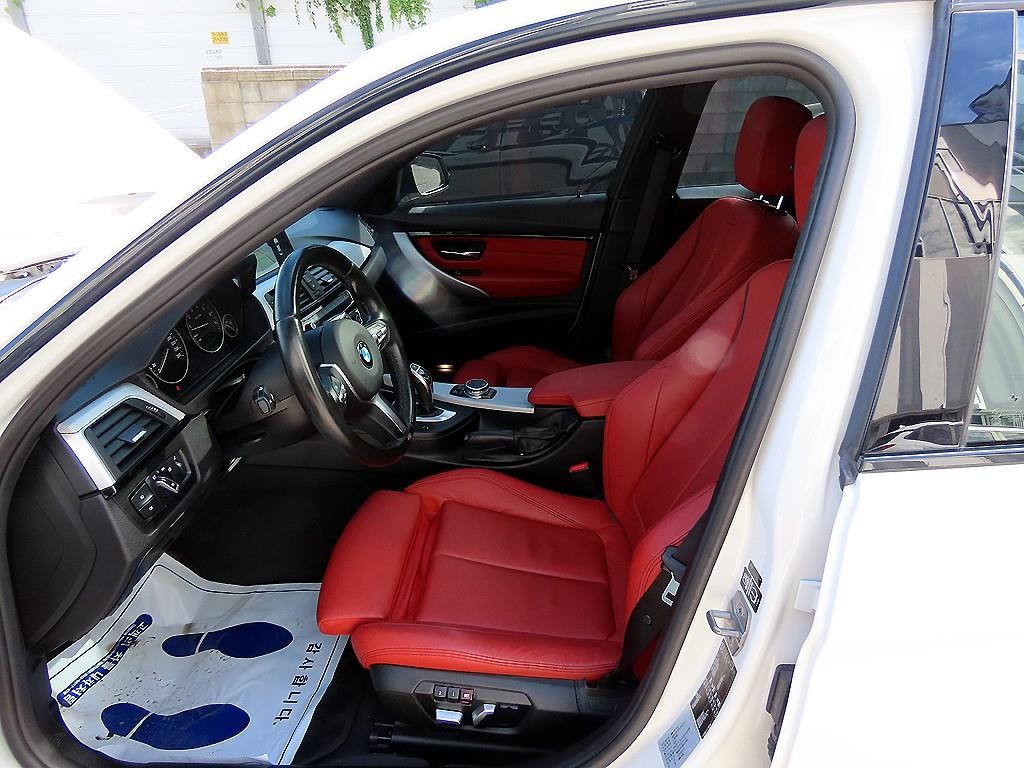 BMW 3시리즈 3시리즈 (F30) 328i M 스포츠 이미지 5