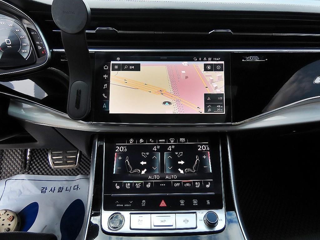 아우디 Q8 50 TDI 콰트로 프리미엄 이미지 12