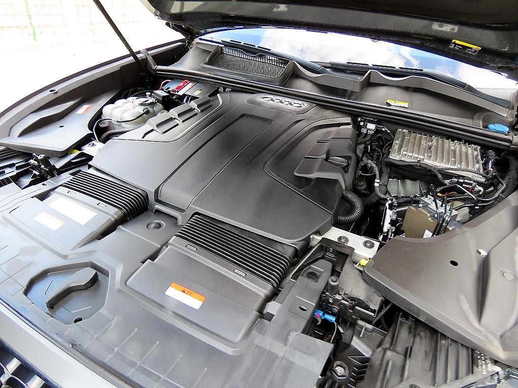 아우디 Q8 50 TDI 콰트로 프리미엄 이미지 19
