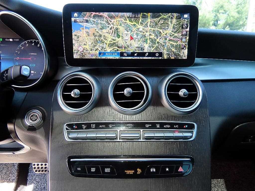 벤츠 GLC 클래스 GLC클래스 X253 GLC 300 e 4MATIC 쿠페 이미지 12