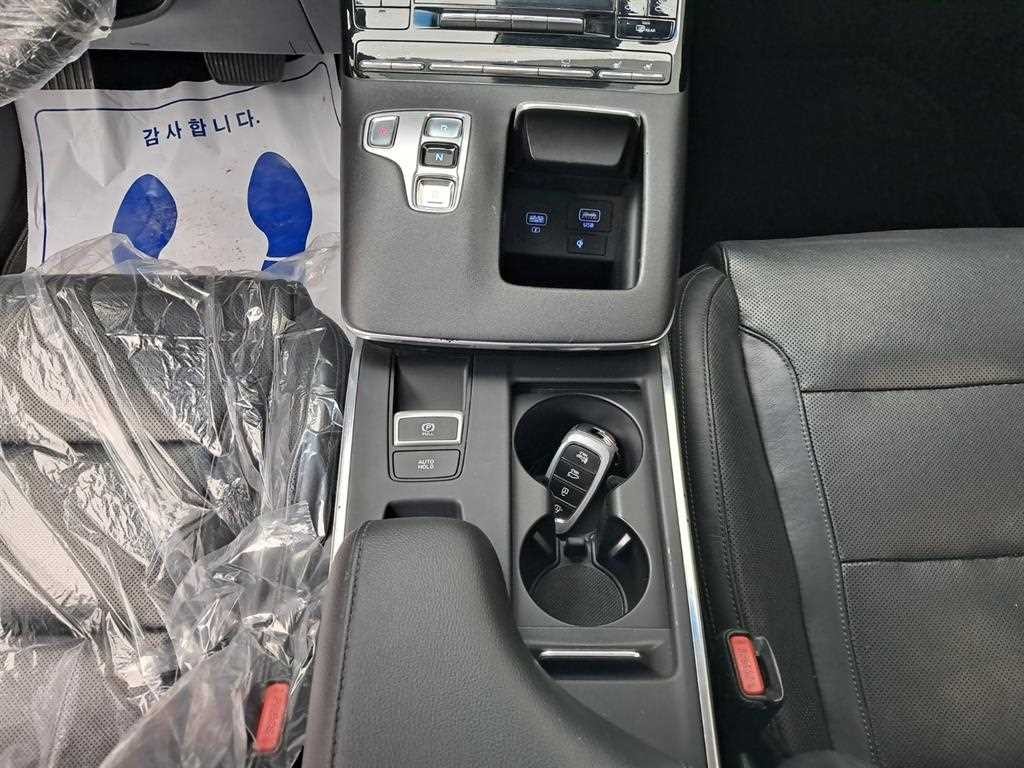 현대 그랜저 더 뉴 그랜저 IG 2.5 프리미엄 초이스 이미지 14