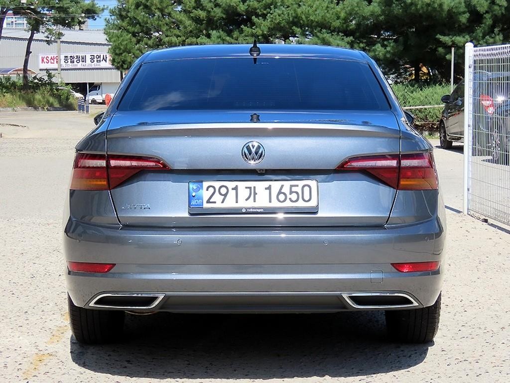 폭스바겐 제타 올 뉴 제타 1.4 TSI 프레스티지 이미지 4