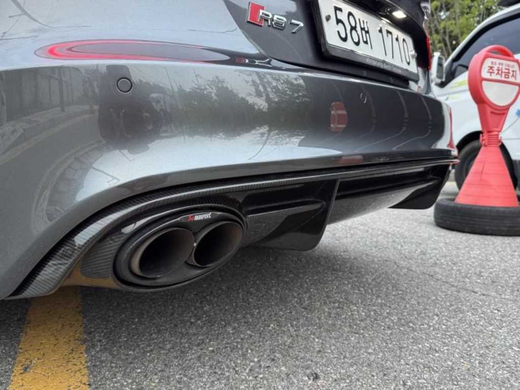 아우디 RS7 4.0 TFSI 콰트로 플러스 이미지 5