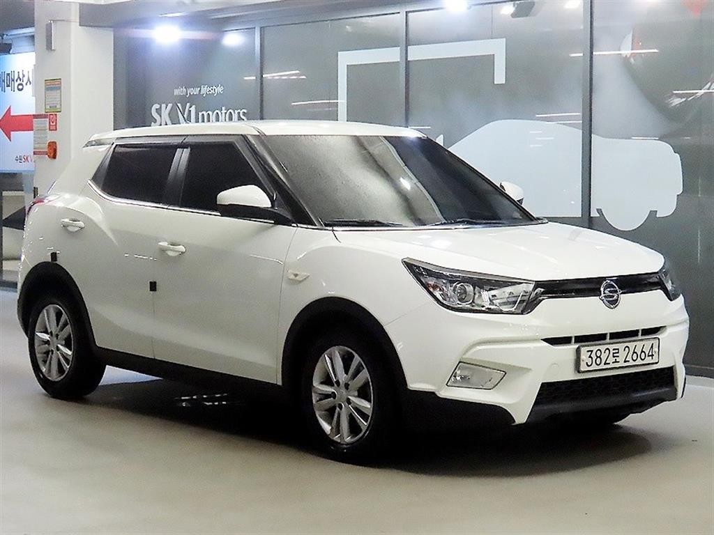 KG모빌리티(쌍용) 티볼리 디젤 2WD 1.6 TX 이미지 1