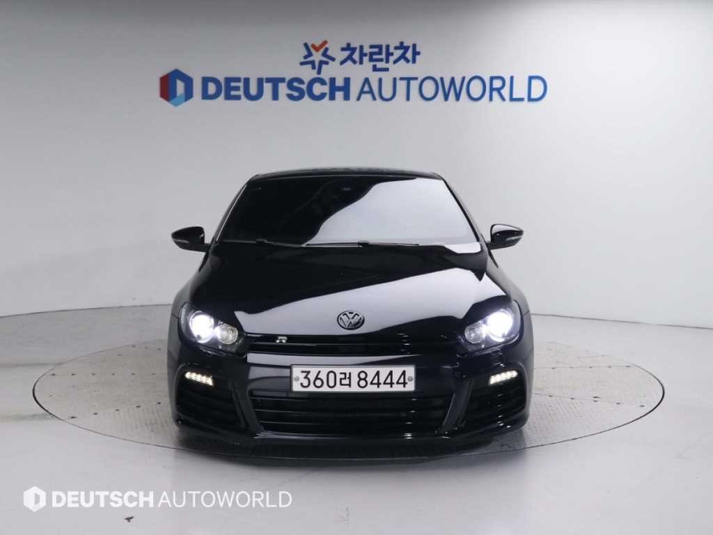 폭스바겐 시로코 2.0 TSI R 이미지 3