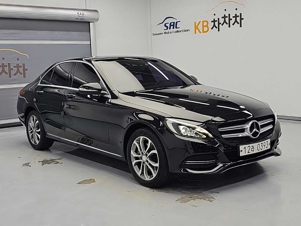 벤츠 C 클래스 C클래스 W205 C200 아방가르드 이미지 4