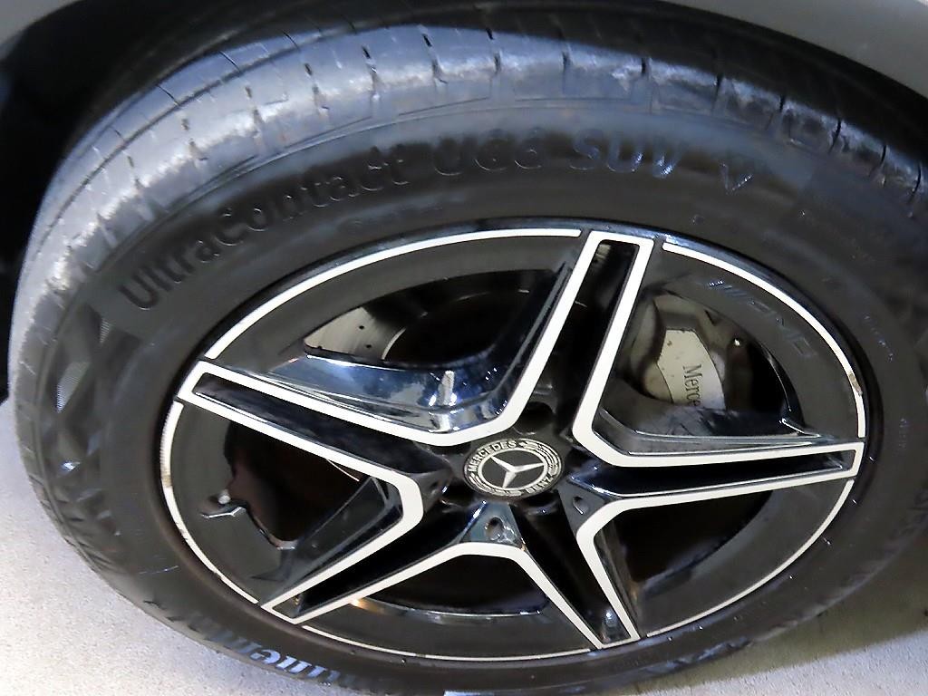벤츠 GLC 클래스 GLC클래스 X253 GLC 300 4MATIC 쿠페 이미지 20