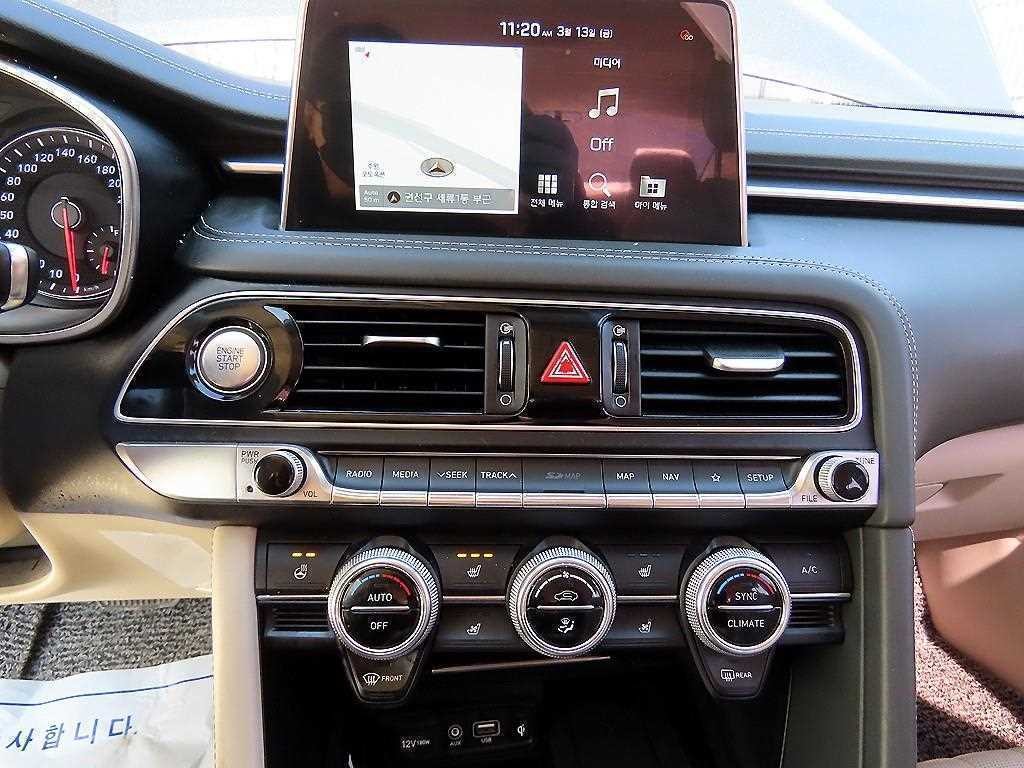 제네시스 G70 2.0T AWD 슈프림 이미지 13
