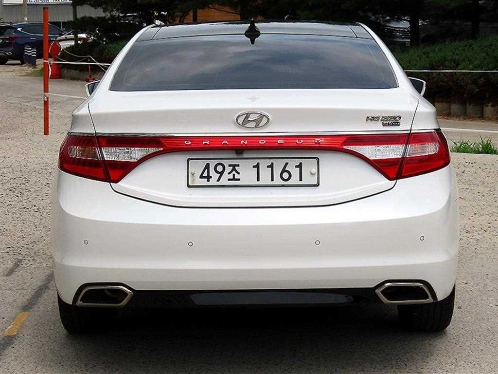현대 그랜저 그랜저 HG HG220 PREMIUM 이미지 4