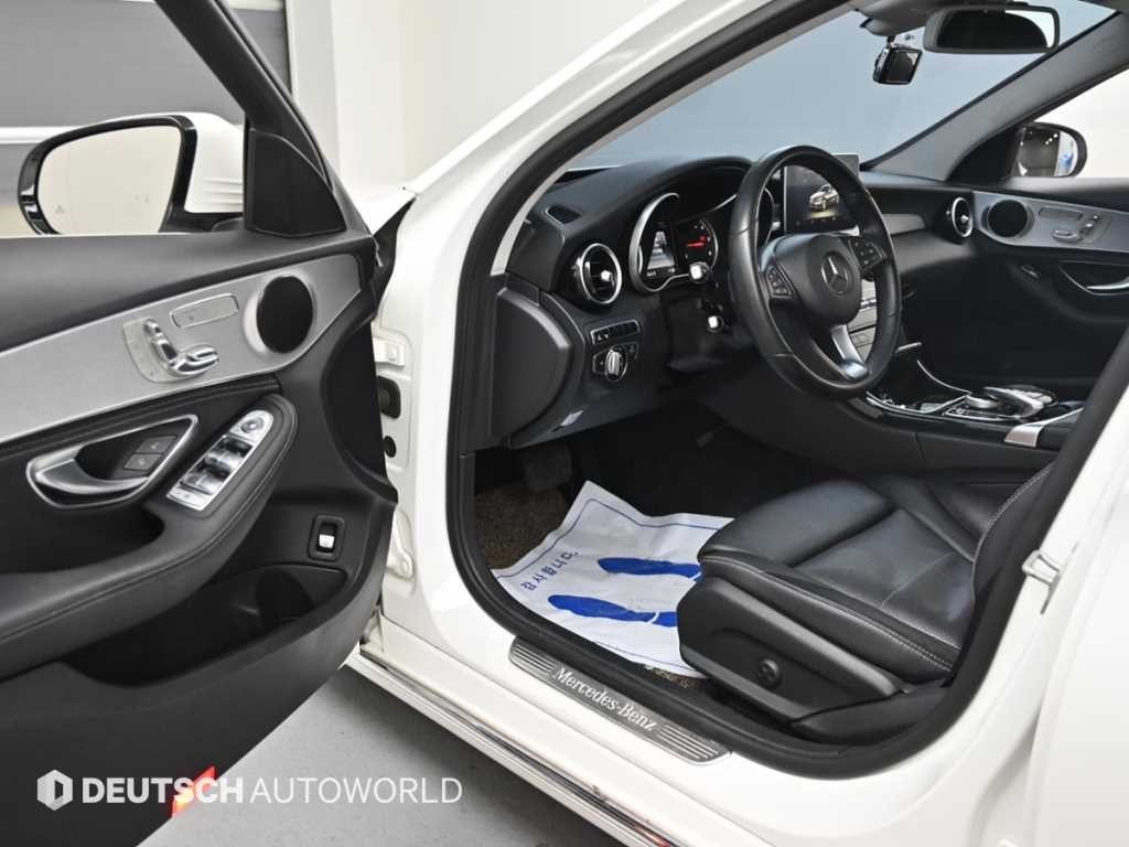 벤츠 C 클래스 C클래스 W205 C220 d 아방가르드 이미지 11