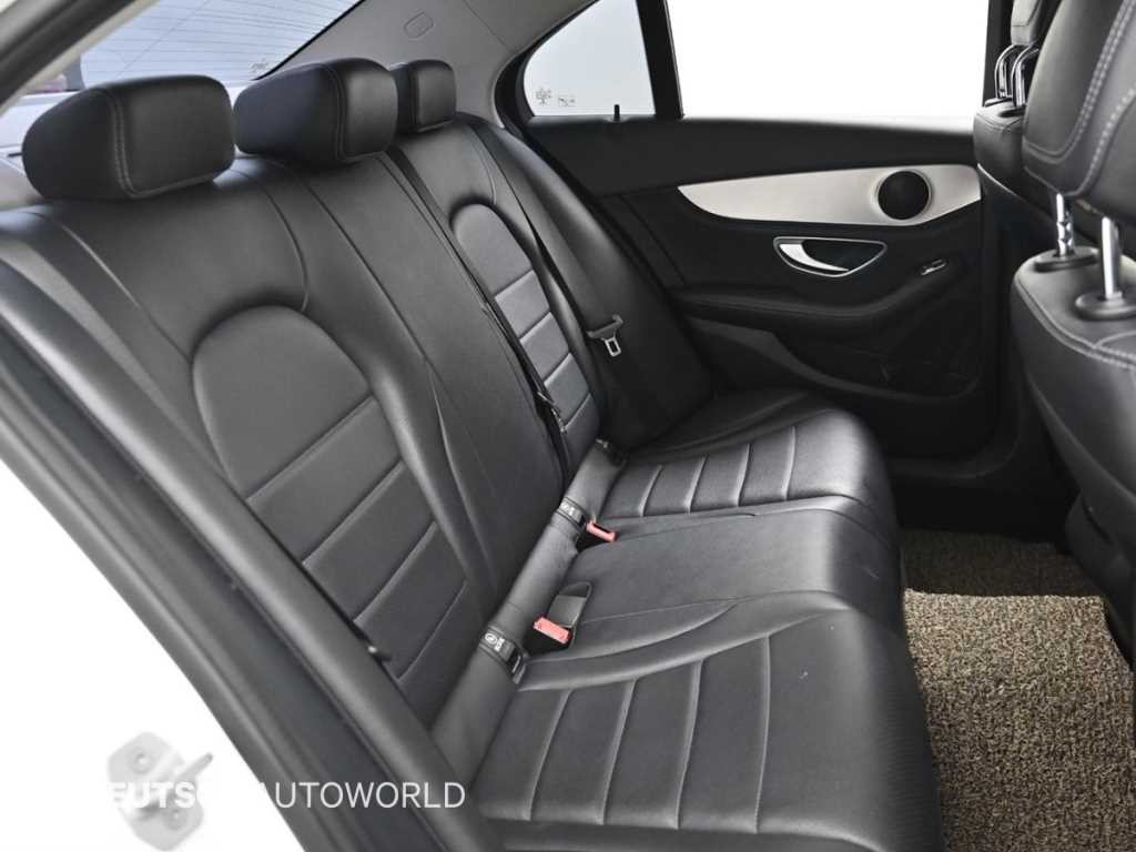 벤츠 C 클래스 C클래스 W205 C220 d 아방가르드 이미지 12