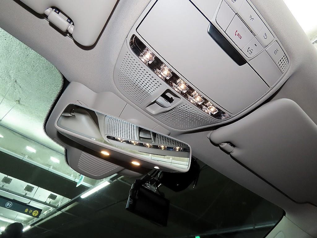 벤츠 E 클래스 E-클래스 W213 E300 4MATIC 익스클루시브 이미지 14