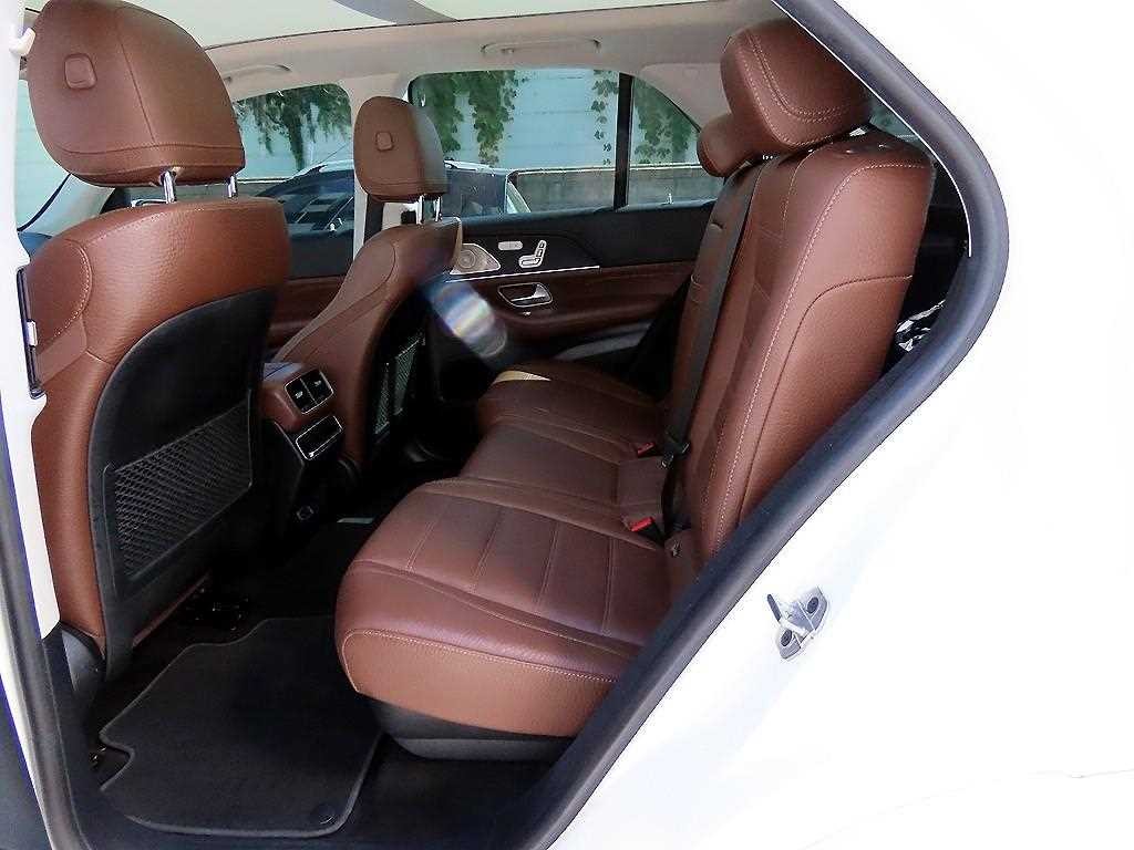 벤츠 GLE 클래스 GLE 클래스 W167 GLE 450 4MATIC 이미지 6