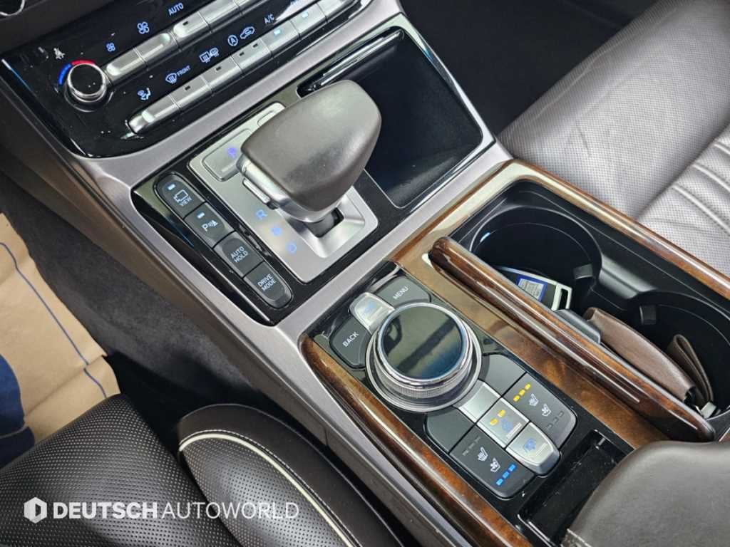 제네시스 EQ900 5.0 GDI AWD 프레스티지 이미지 9