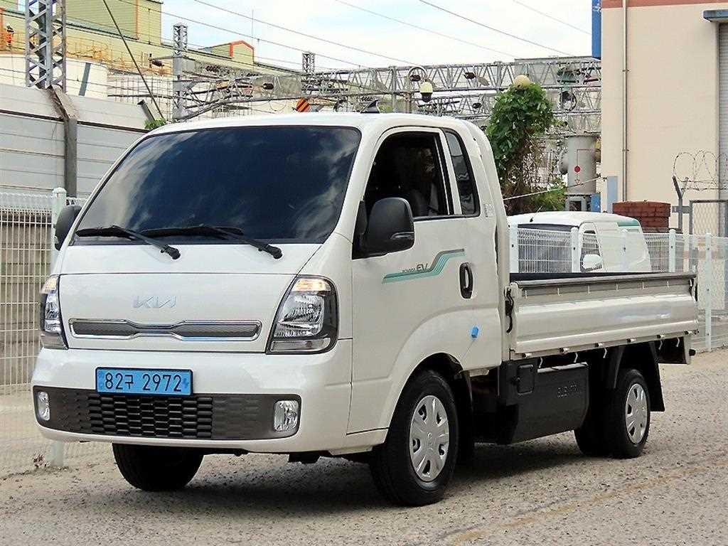 소형화물 카고(소형) [카고]봉고3 (EV) 1.0톤/킹캡/초장축/2WD GLS 이미지 2