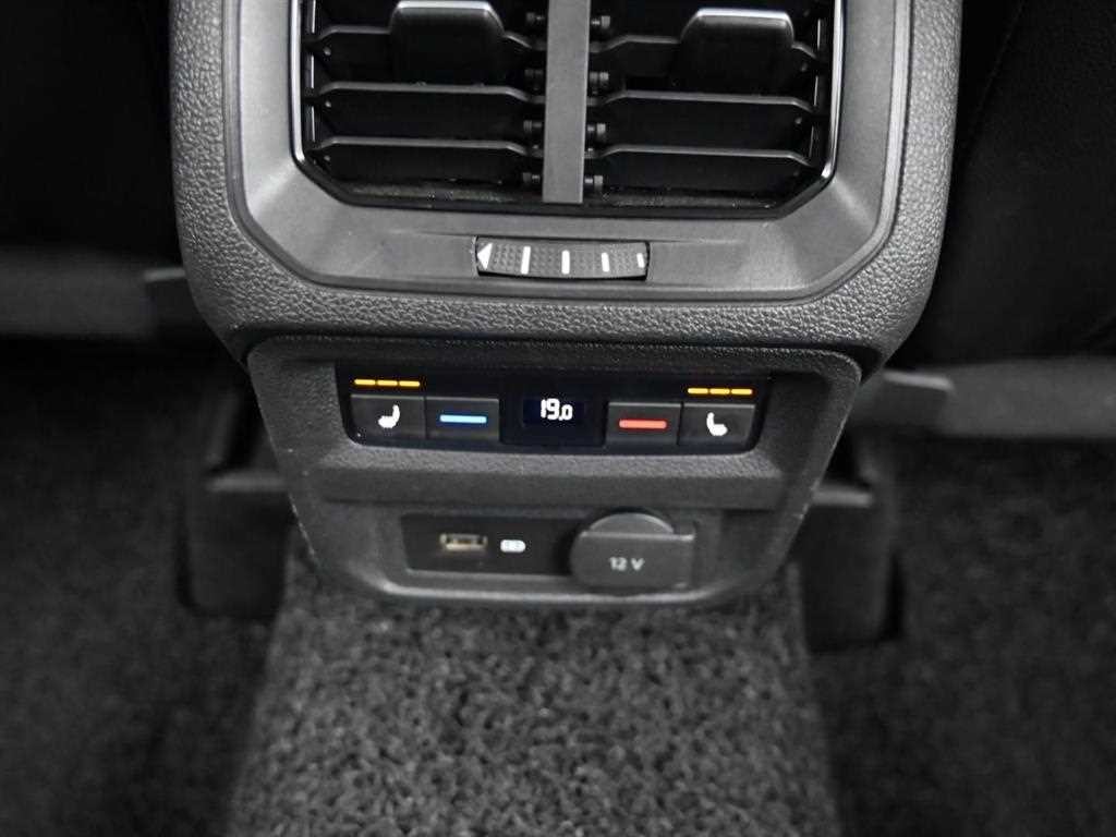 폭스바겐 티구안 티구안(2세대) 2.0 TDI 프레스티지 이미지 16