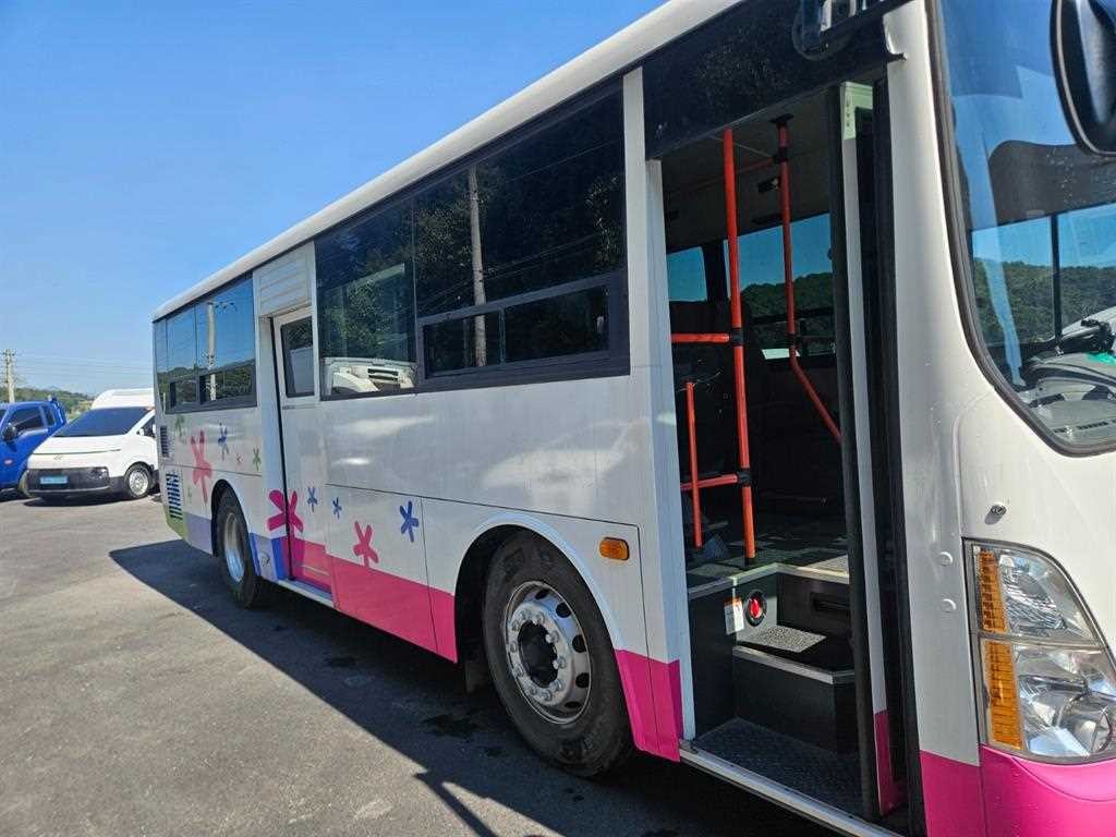 중대형버스 중형현대버스 현대그린시티 CNG 이미지 6