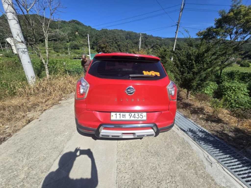 KG모빌리티(쌍용) 티볼리 가솔린 2WD 1.6 LX 최고급형 이미지 4