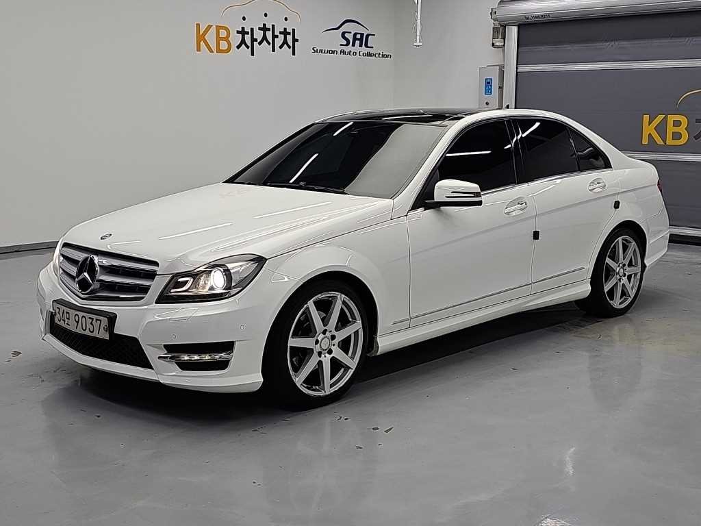 벤츠 C 클래스 C클래스 W204 C200 CGI 아방가르드 스타일패키지 이미지 1