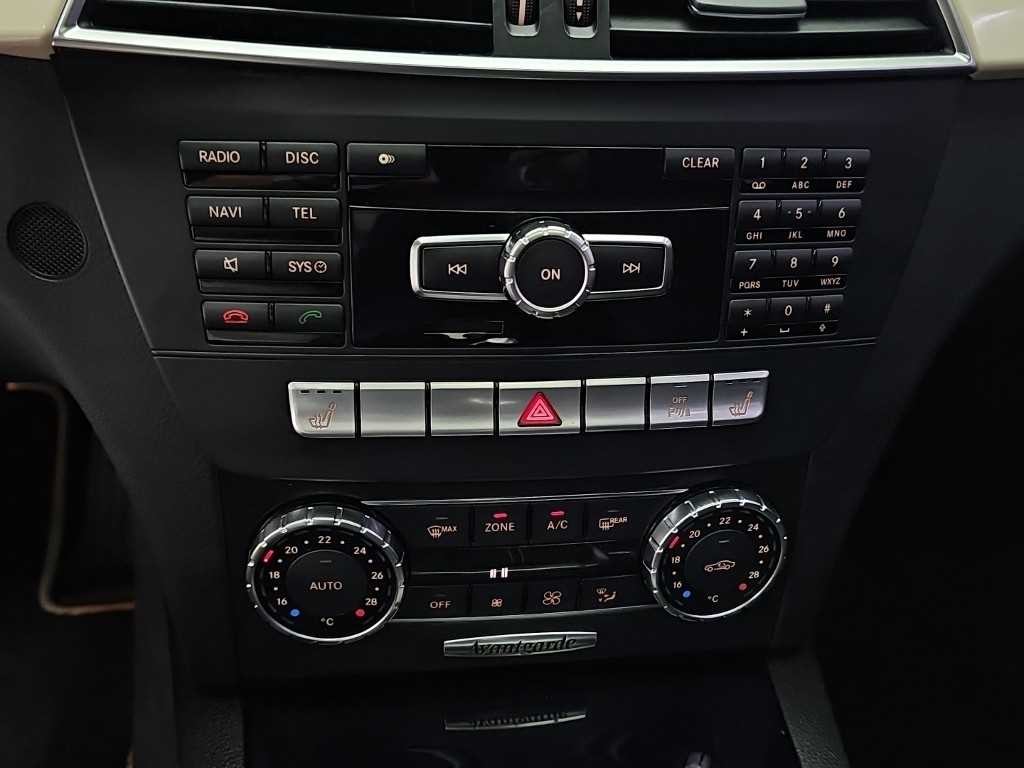 벤츠 C 클래스 C클래스 W204 C200 CGI 아방가르드 스타일패키지 이미지 10