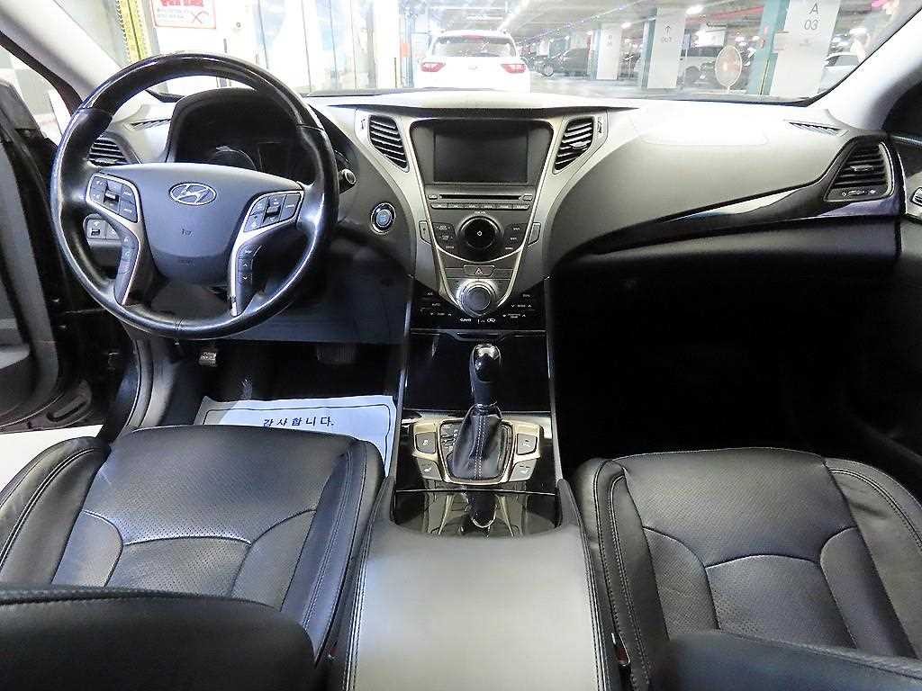 현대 그랜저 그랜저 HG HG240 LUXURY 이미지 10