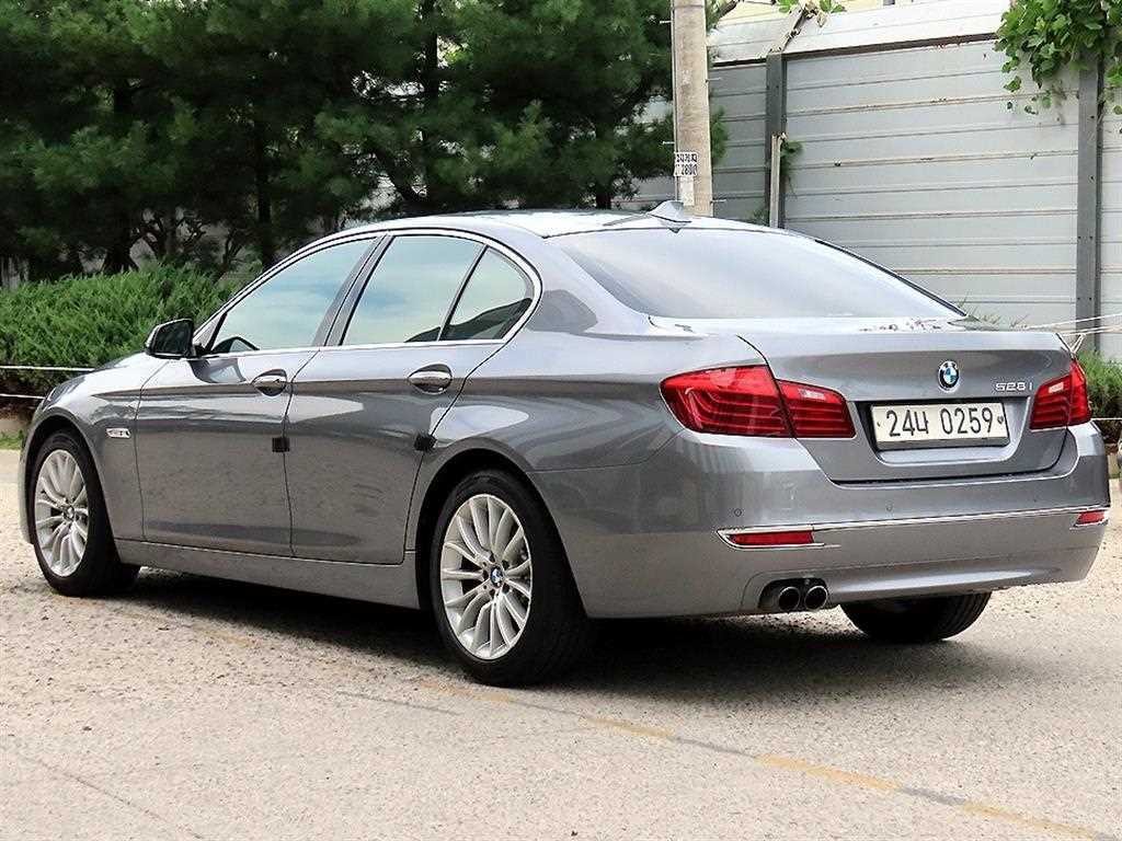 BMW 5시리즈 5시리즈 (F10) 528i 럭셔리 이미지 3