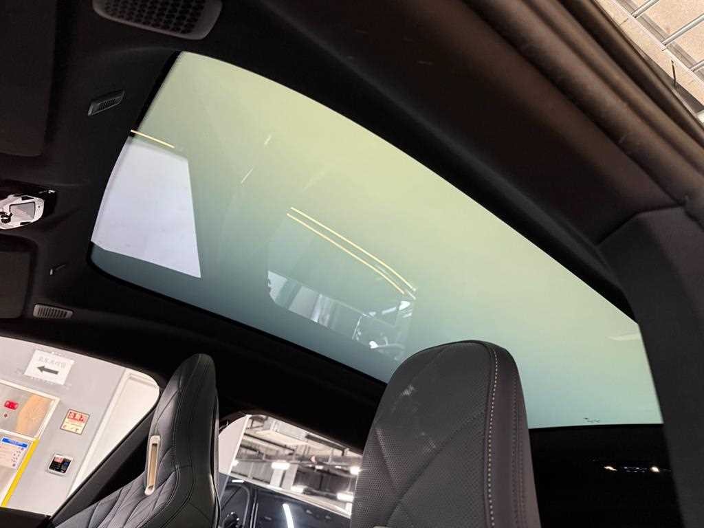 BMW iX xDrive 50 스포츠 플러스 이미지 17