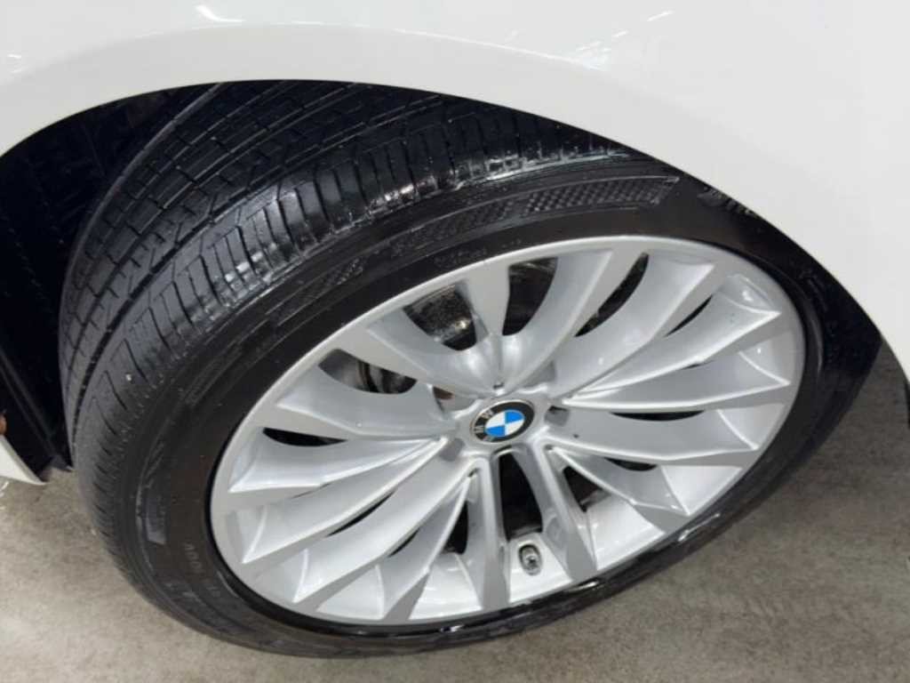 BMW 5시리즈 5시리즈 (G30) 520i 럭셔리 이미지 20
