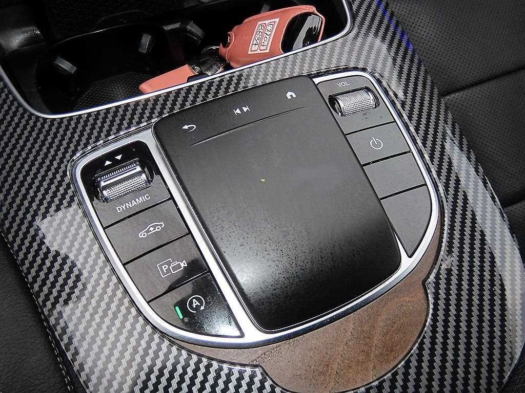 벤츠 E 클래스 E-클래스 W213 E220d 4MATIC 익스클루시브 이미지 12