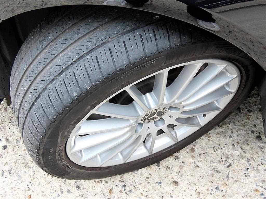 벤츠 E 클래스 E-클래스 W213 E220d 4MATIC 익스클루시브 이미지 20