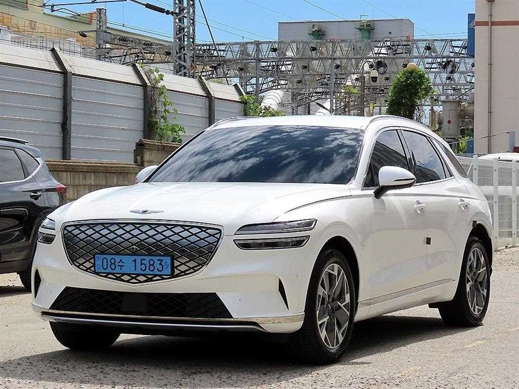 제네시스 GV70 일렉트리파이드 GV70 e-AWD 이미지 2
