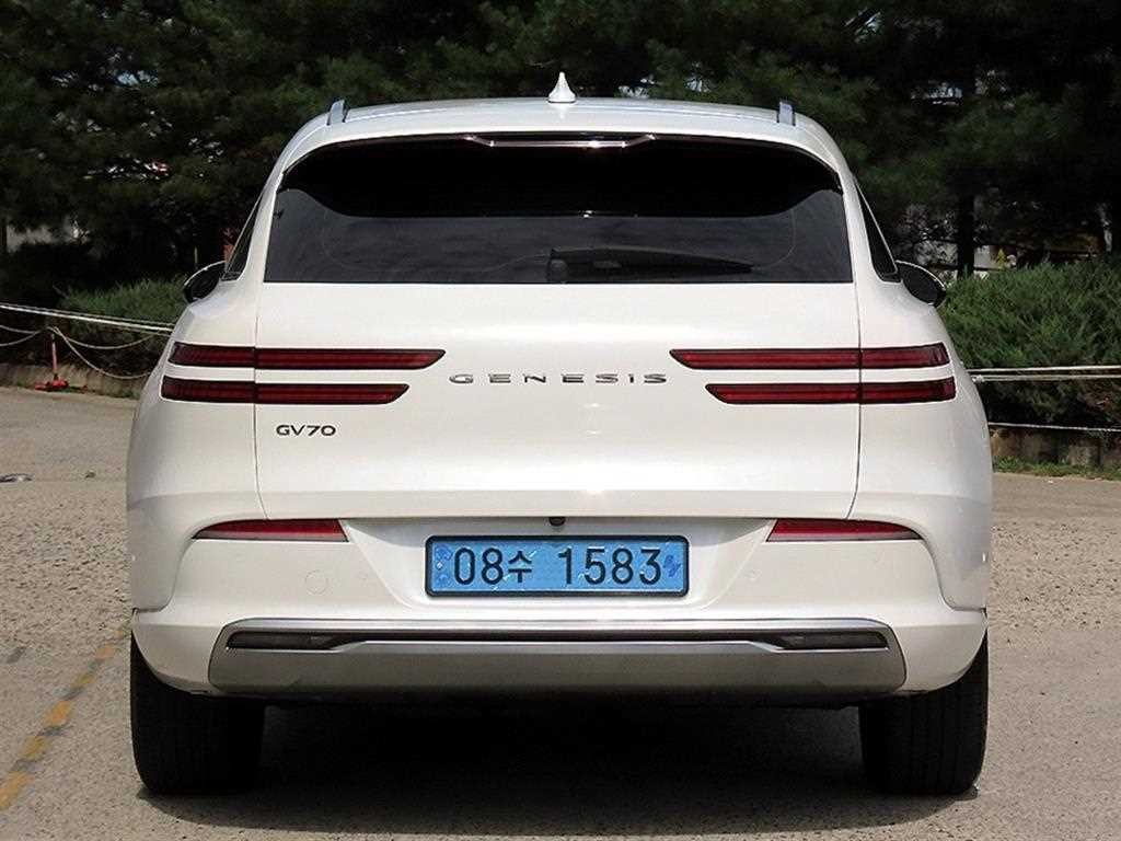 제네시스 GV70 일렉트리파이드 GV70 e-AWD 이미지 4